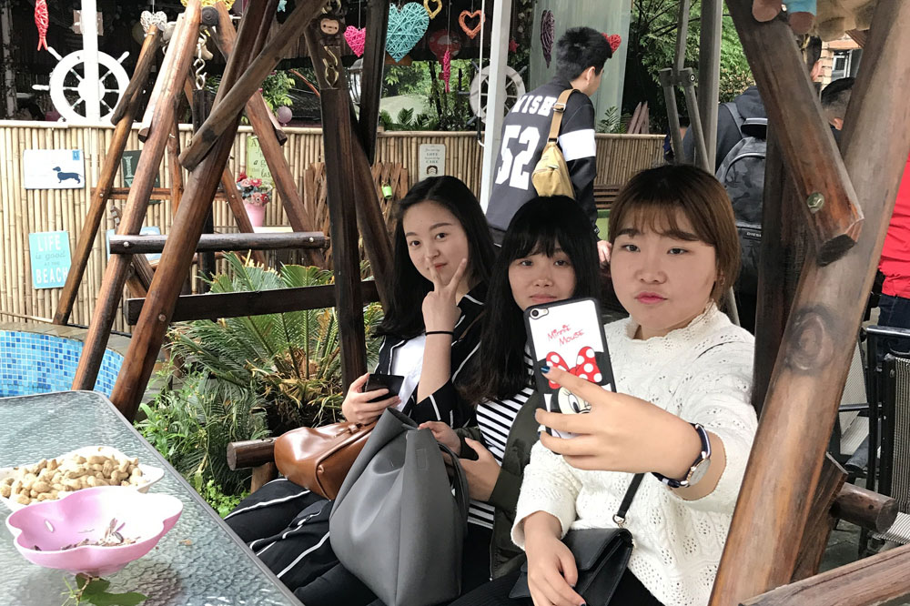 探花视频在线看视频