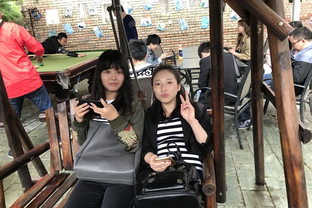 探花视频在线看视频