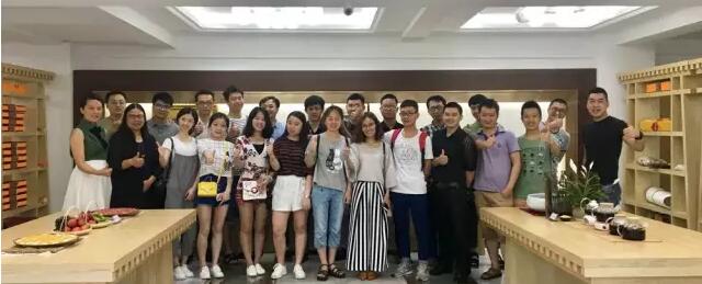 探花视频在线看视频優秀設計師的傳統藝術生活美學體驗之旅