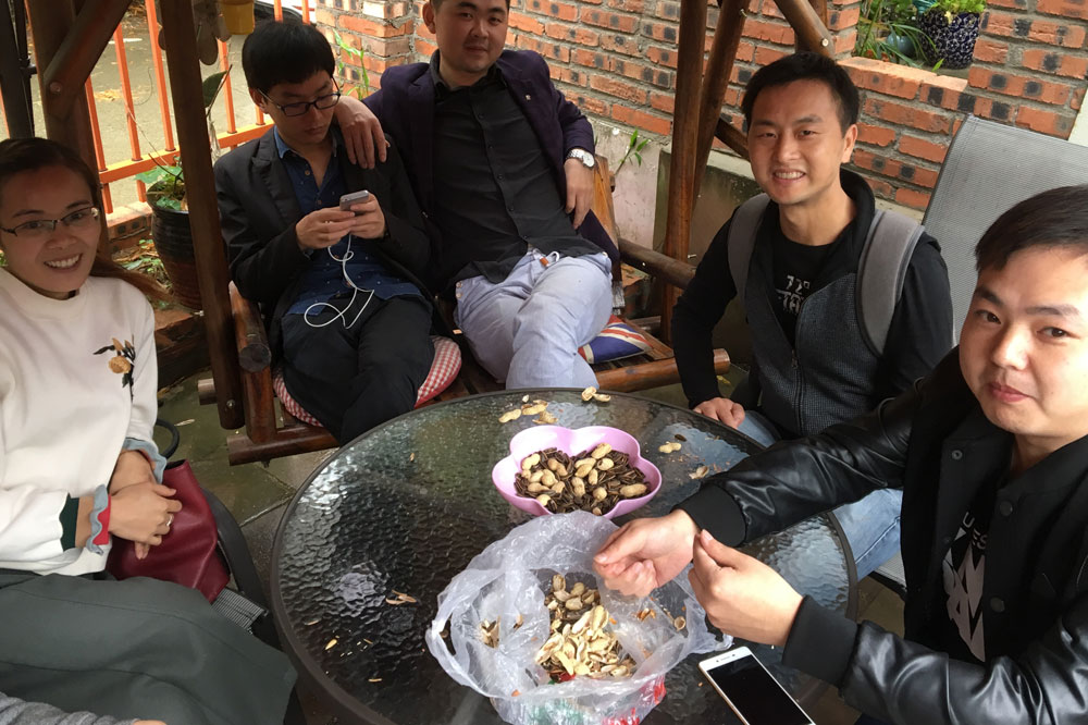 探花视频在线看视频
